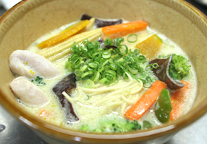 グリーンカレーラーメン